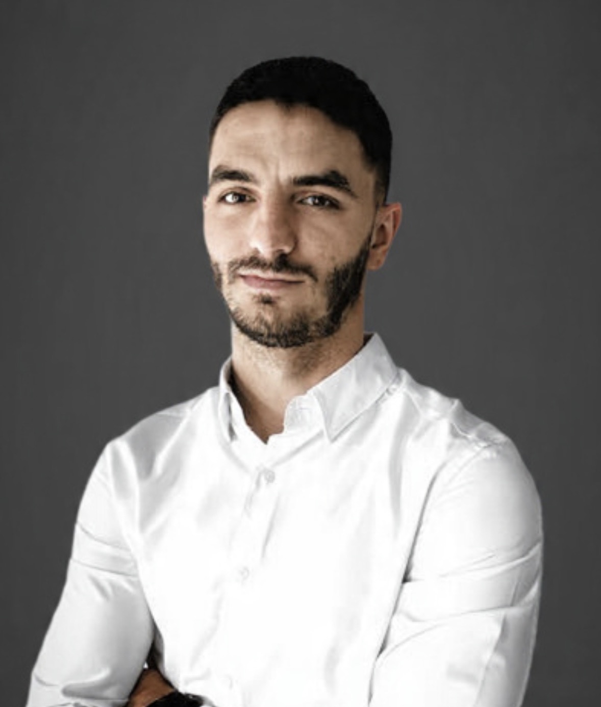 Portrait of Mike, master barber at Monteman Barber